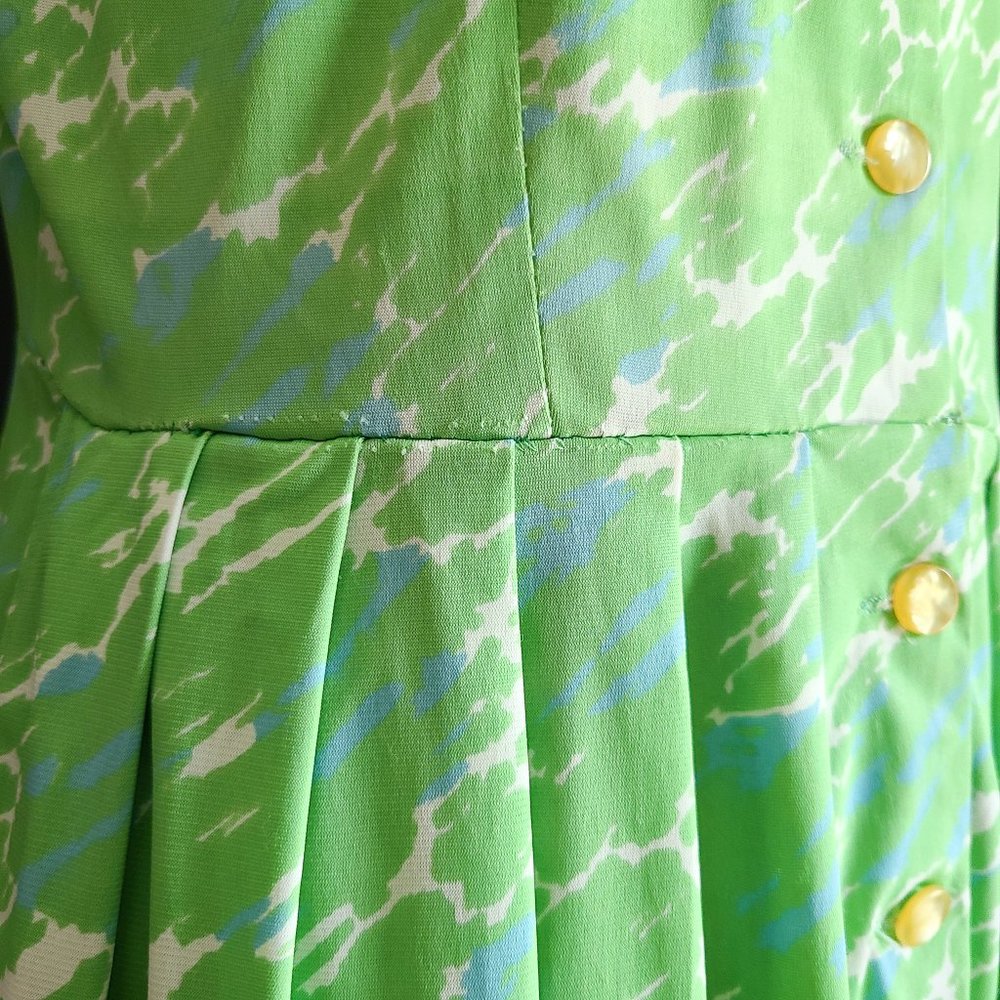 40's/50's Green Nylon Shirt Dress - image 3